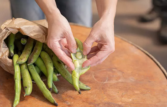 The 6 Powerful Benefits Of Fava Beans + An Incredible Recipe